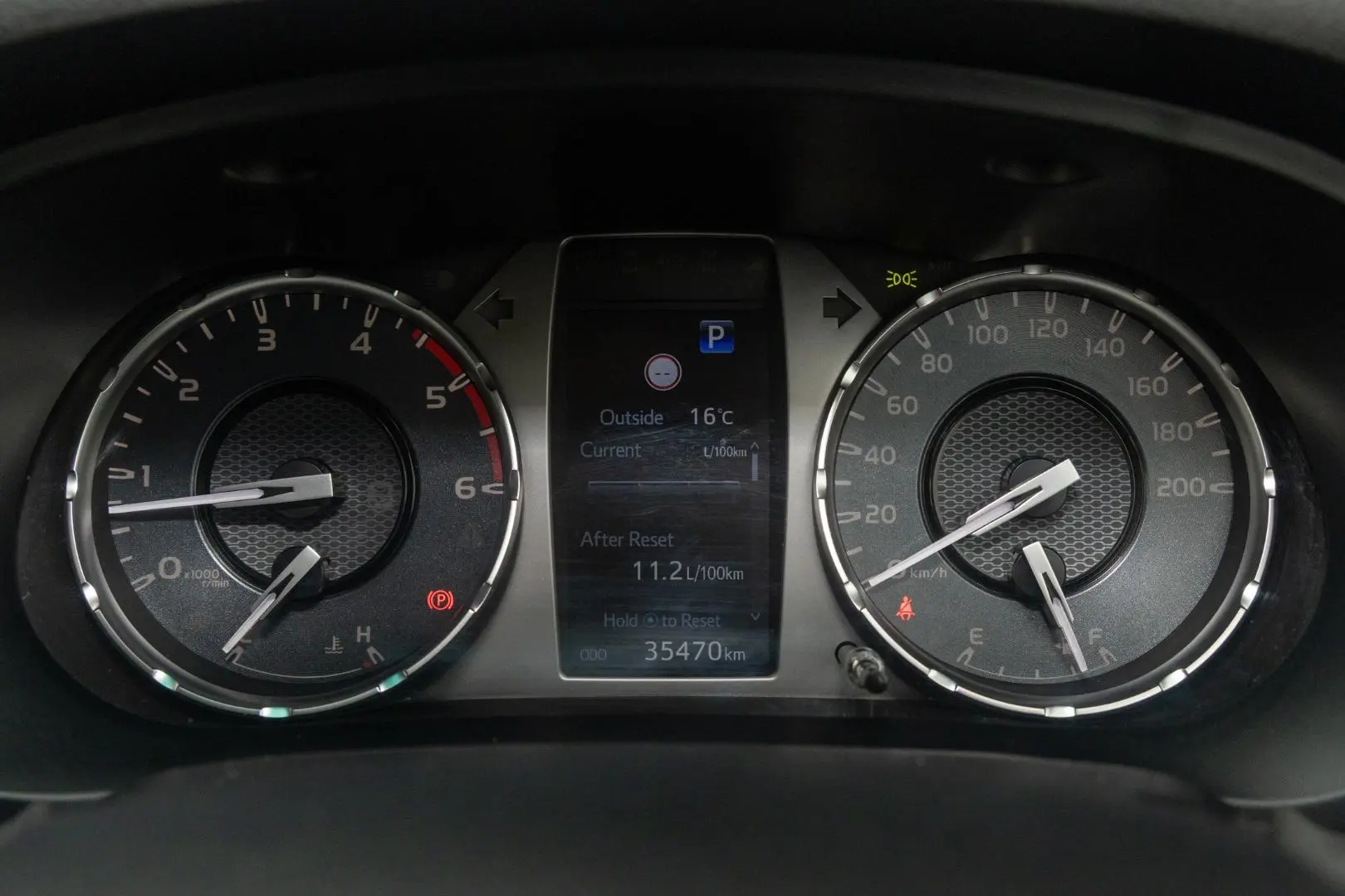 2023 Toyota Hilux Gallery Image 13