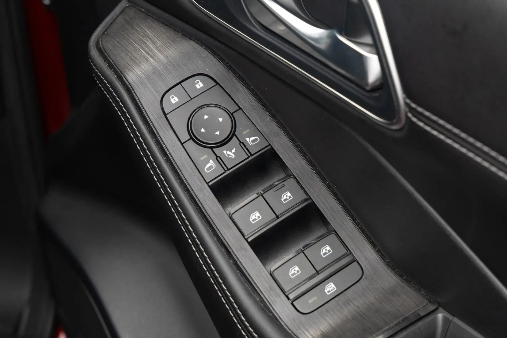 2023 Nissan X-TRAIL Gallery Image 18