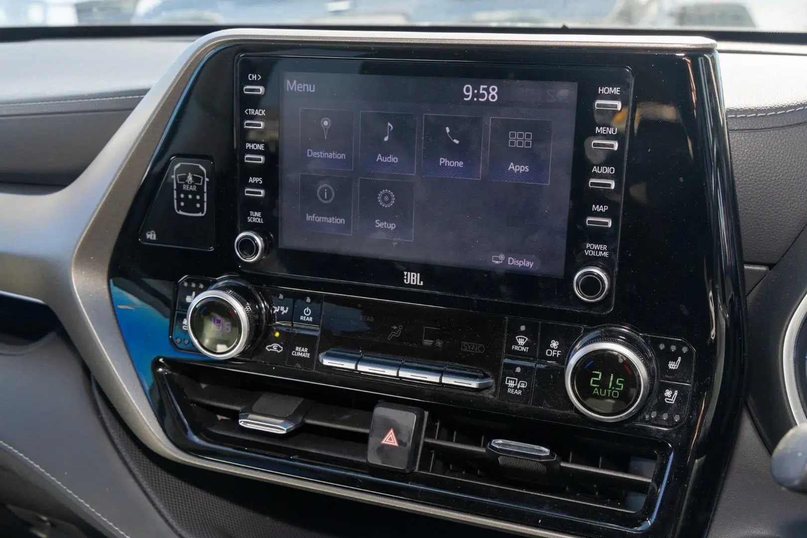 2021 Toyota Kluger Gallery Image 16