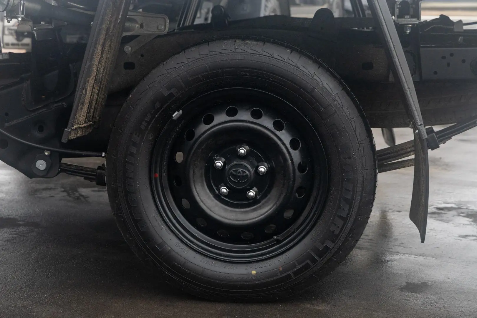 2019 Toyota Hilux Gallery Image 23