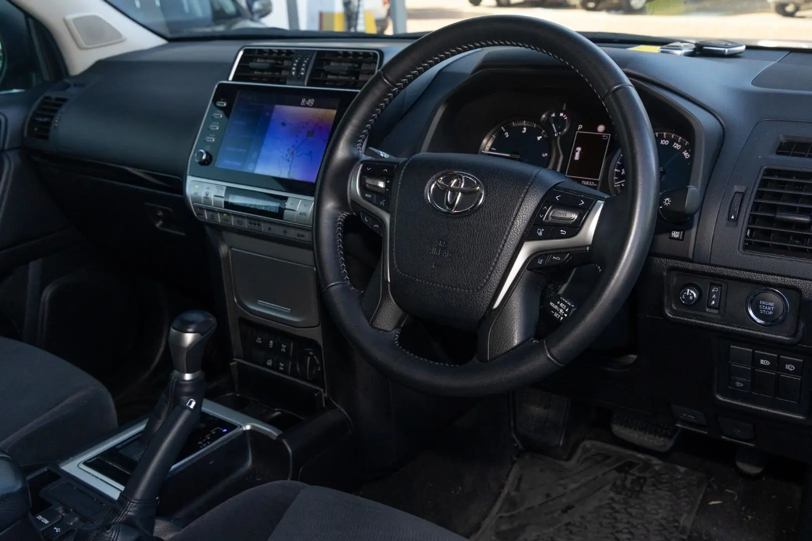 2023 Toyota Landcruiser Prado Gallery Image 7
