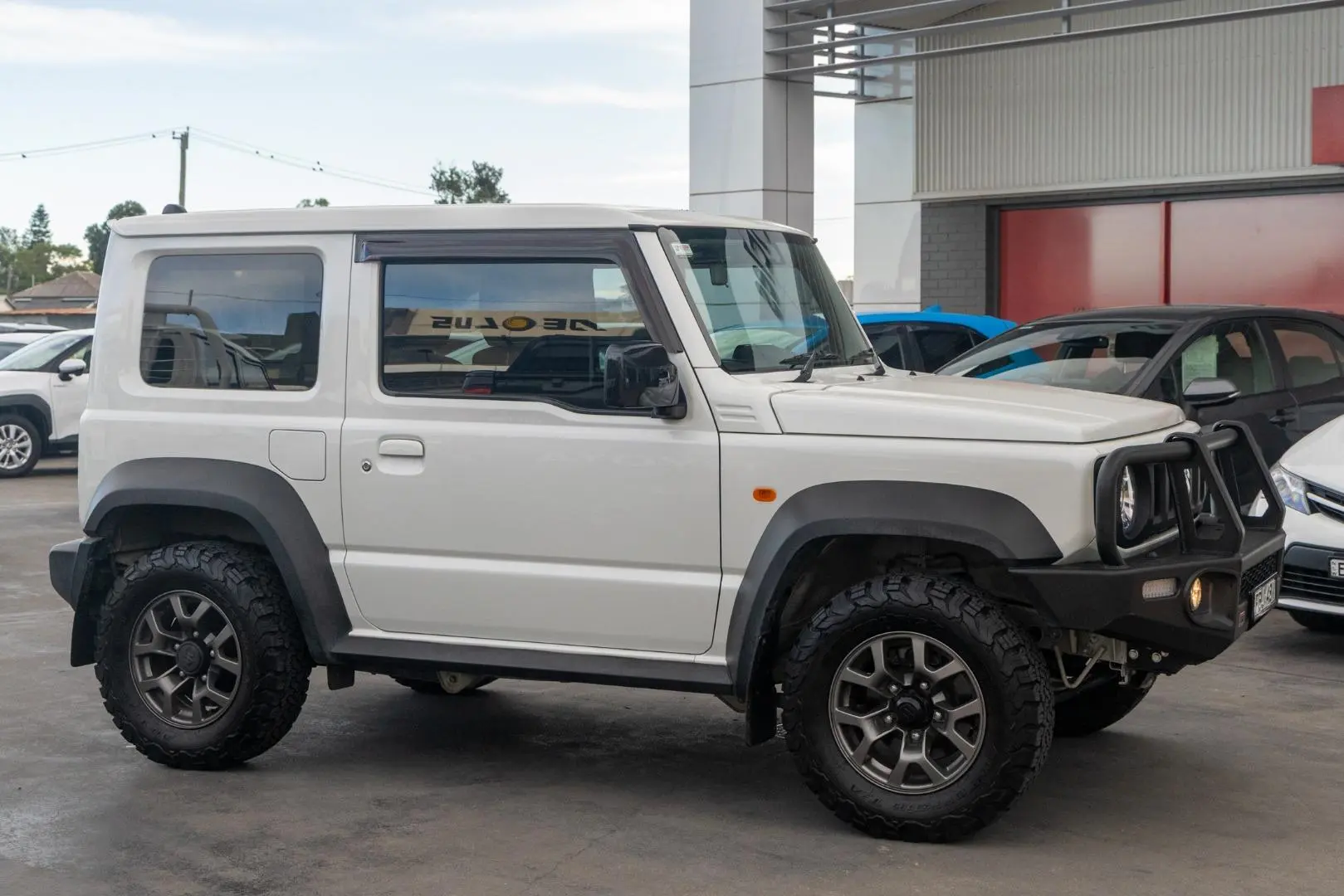 2023 Suzuki Jimny Gallery Image 3