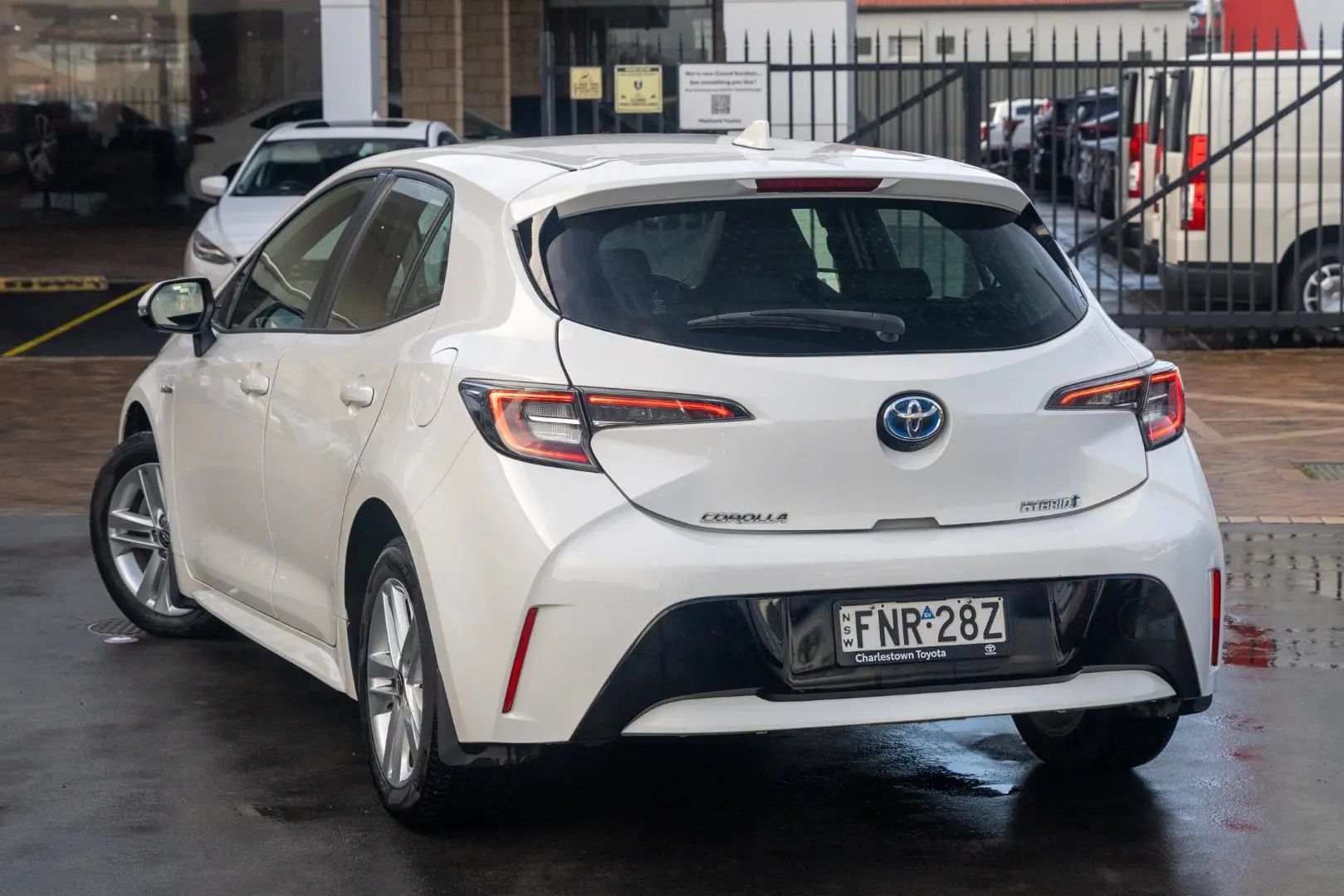 2021 Toyota Corolla Gallery Image 2