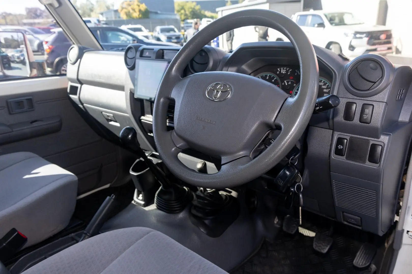 2018 Toyota Landcruiser Gallery Image 7