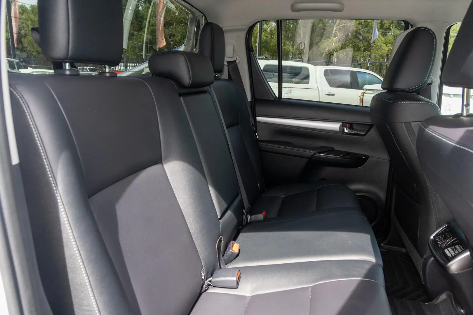 2023 Toyota Hilux Gallery Image 9