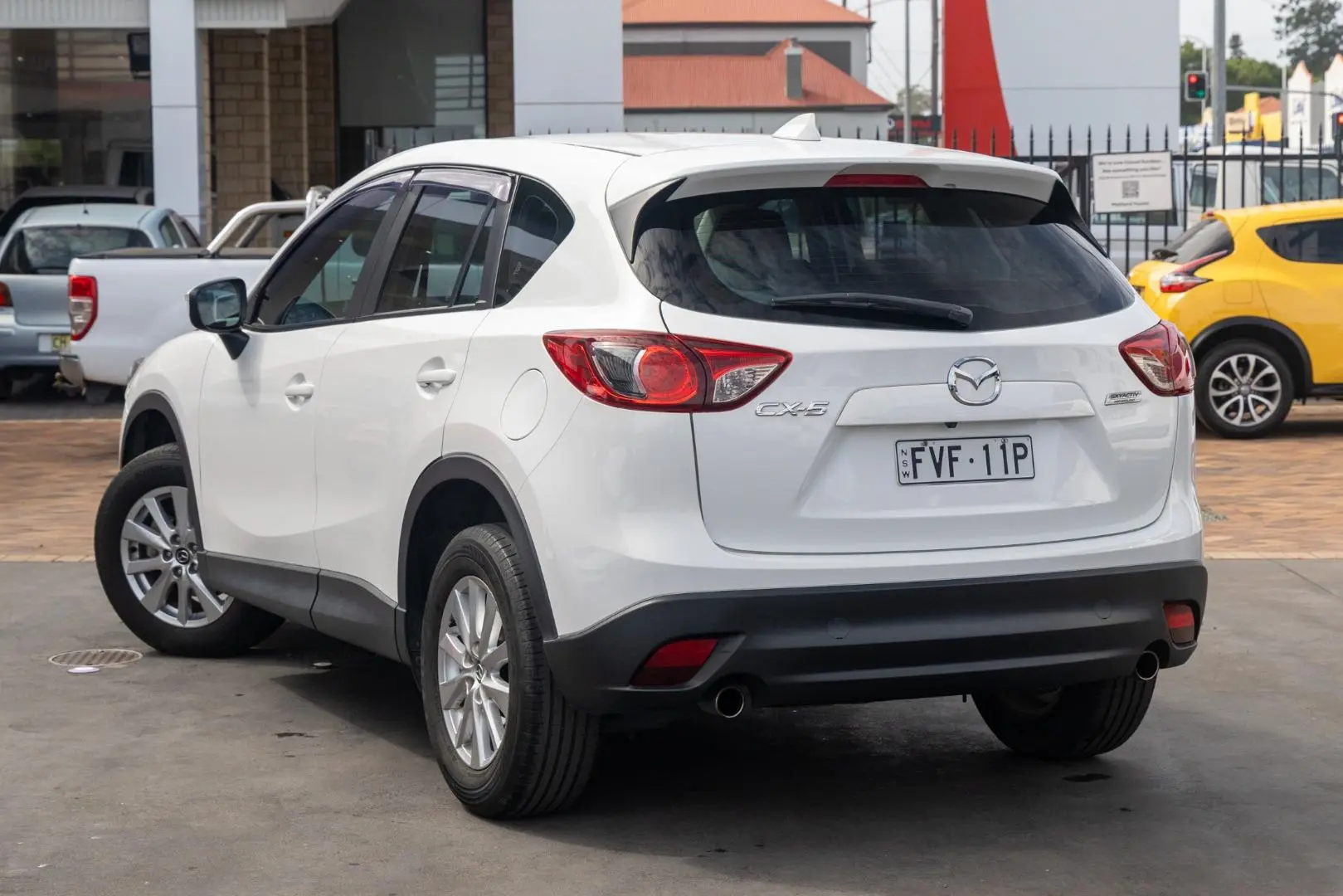 2016 Mazda CX-5 Gallery Image 2