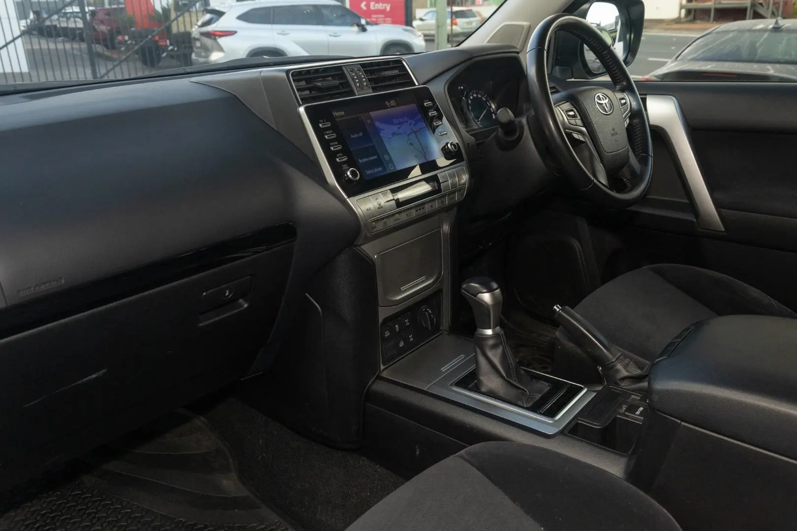 2020 Toyota Landcruiser Prado Gallery Image 8