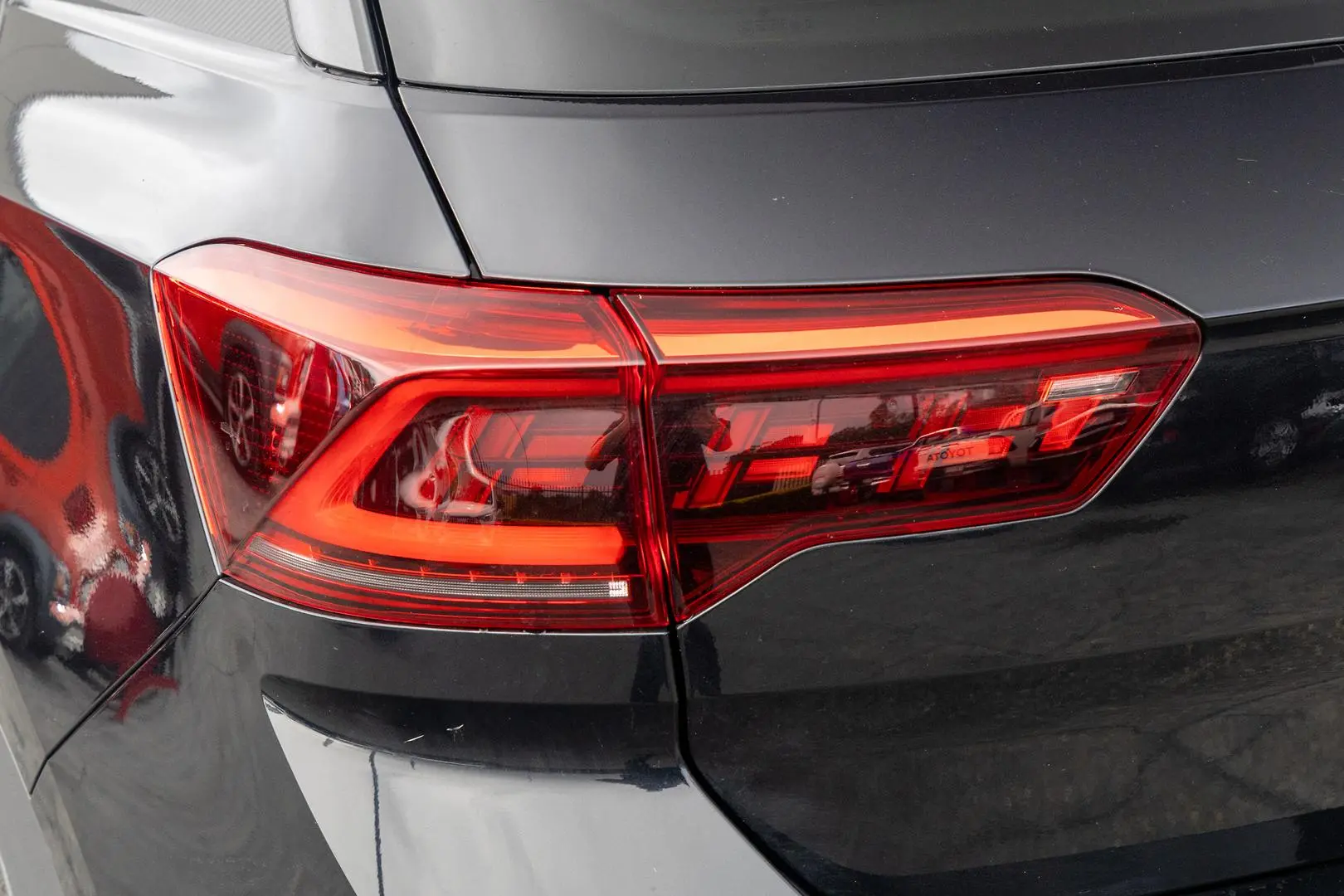 2022 Volkswagen T-Roc Gallery Image 21