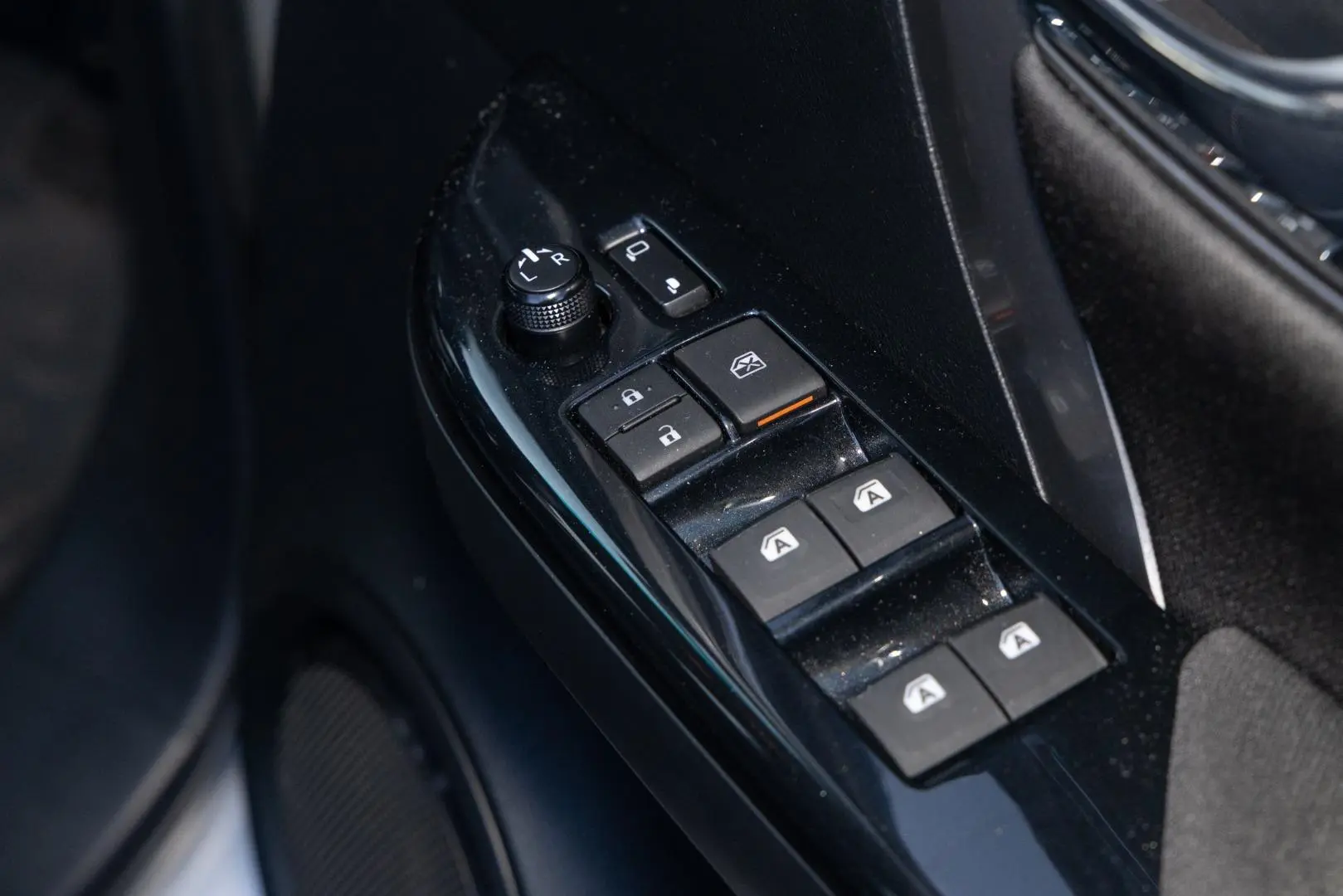 2023 Toyota Fortuner Gallery Image 18