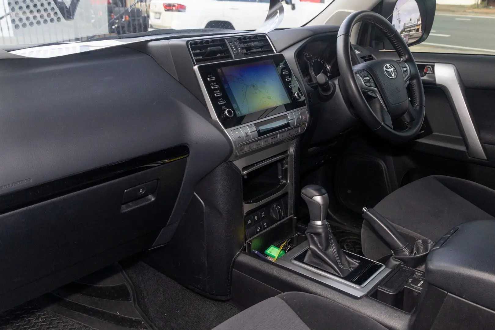 2021 Toyota Landcruiser Prado Gallery Image 8