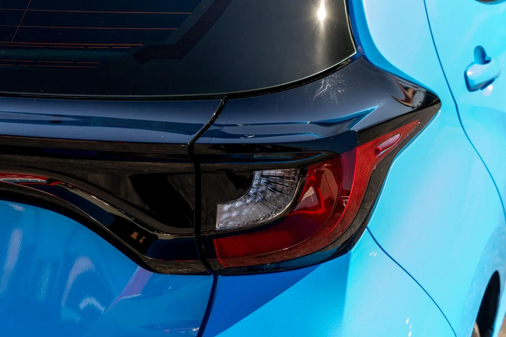2021 Toyota Yaris Gallery Image 20