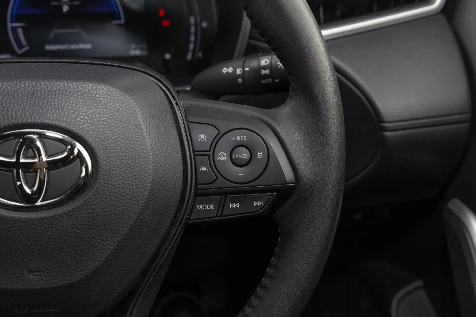 2022 Toyota Corolla Cross Gallery Image 12