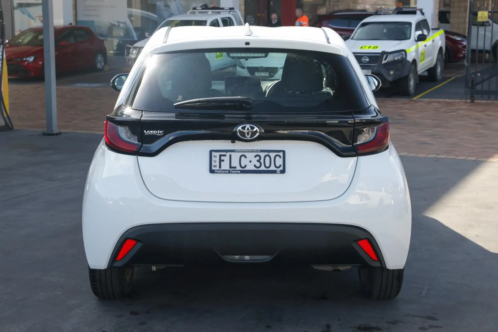 2022 Toyota Yaris Image 5