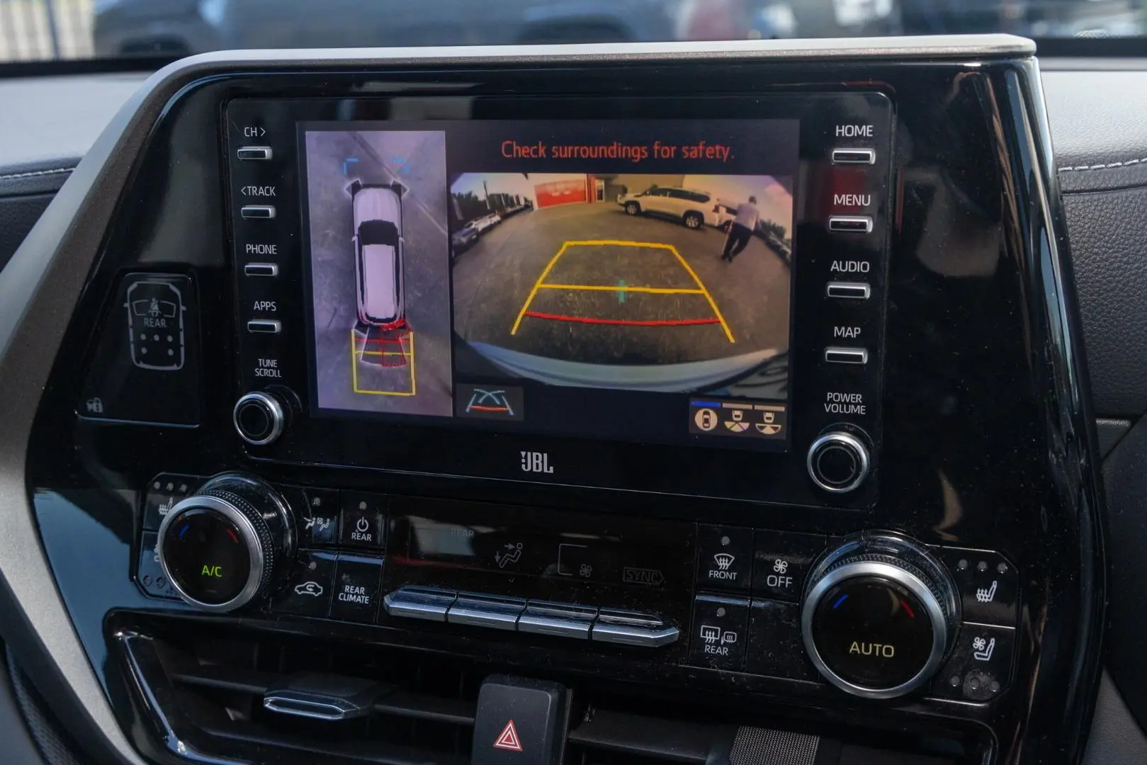 2022 Toyota Kluger Gallery Image 15