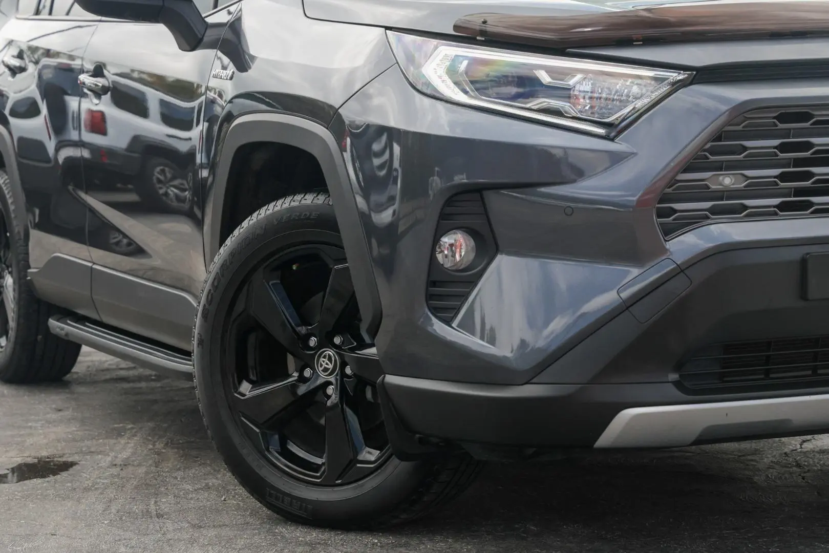 2020 Toyota RAV4 Image 6