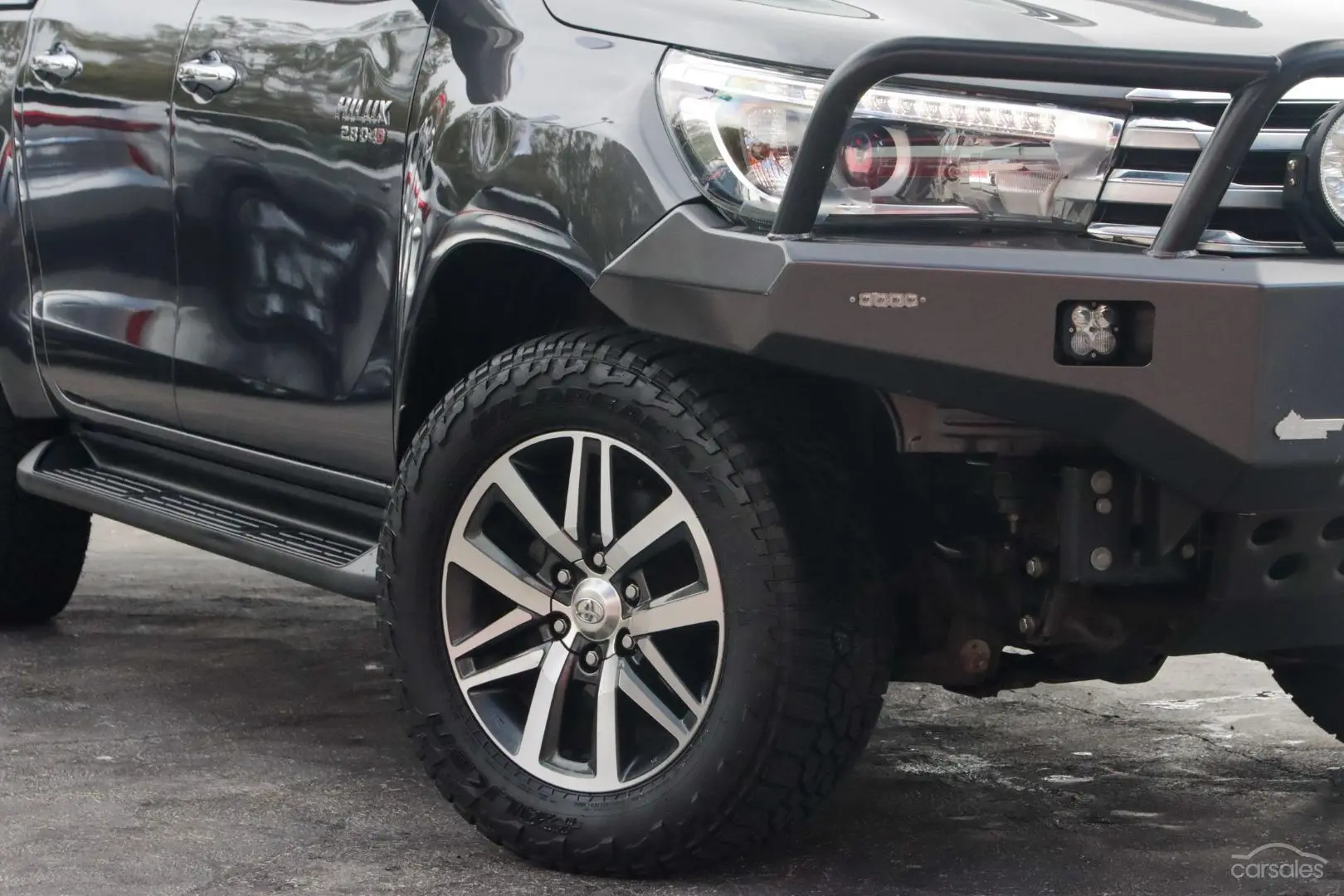 2016 Toyota Hilux Image 6