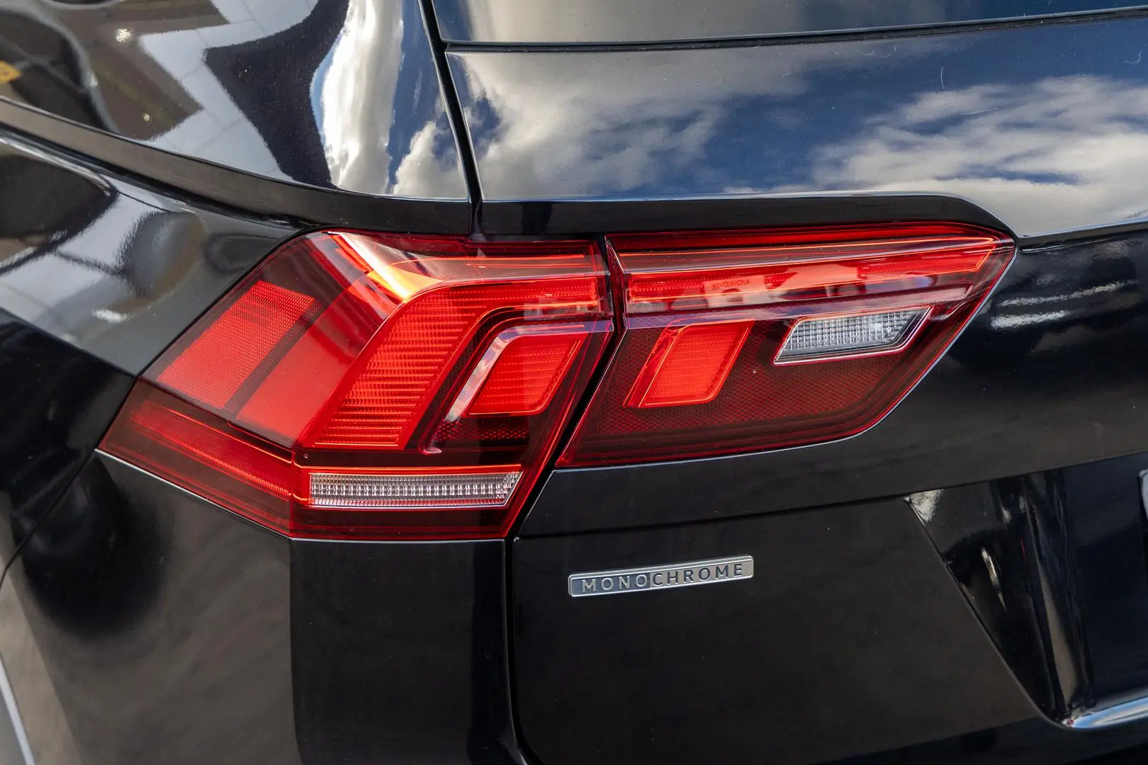 2023 Volkswagen Tiguan Gallery Image 20