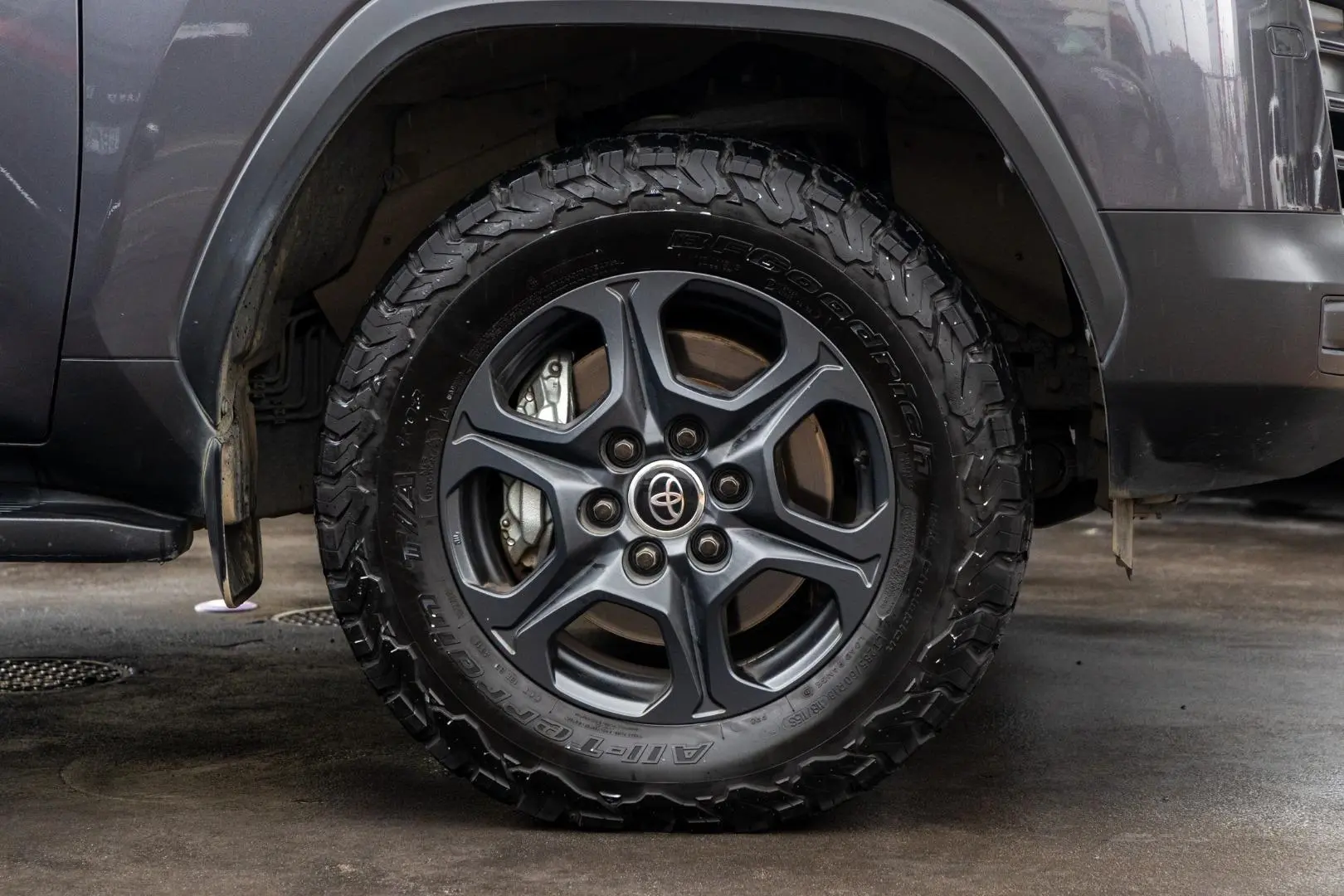 2022 Toyota Landcruiser Gallery Image 22