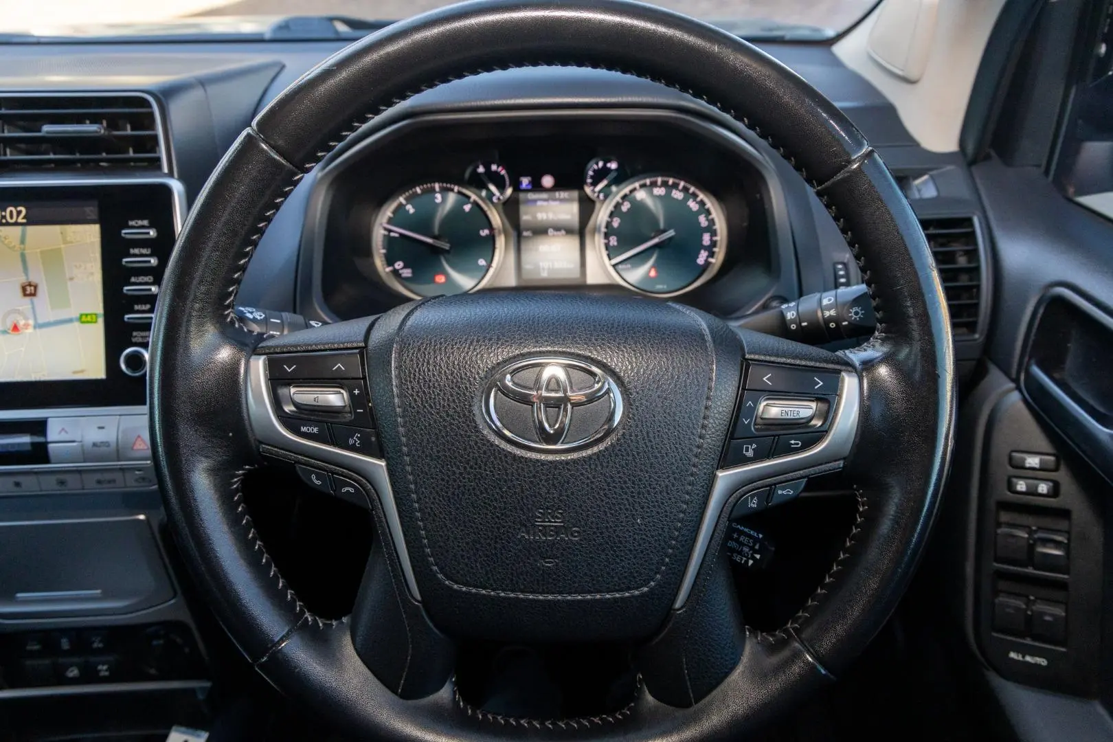 2020 Toyota Landcruiser Prado Gallery Image 10