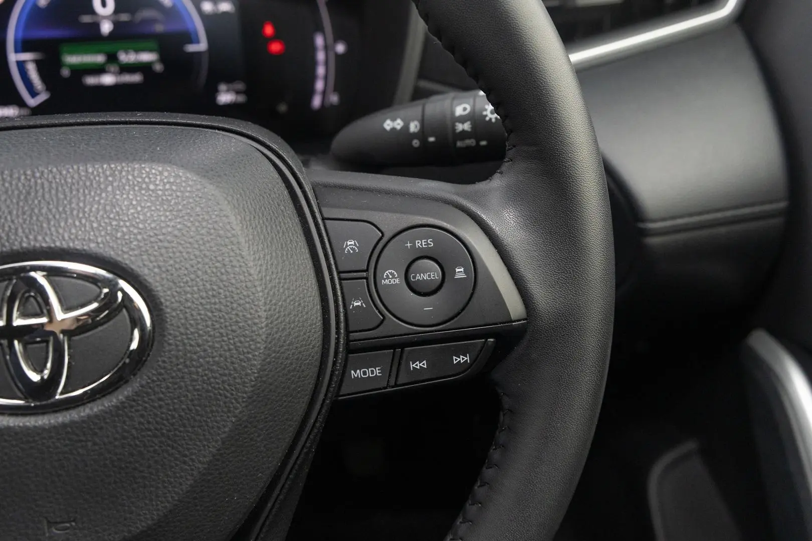 2024 Toyota Corolla Cross Gallery Image 12