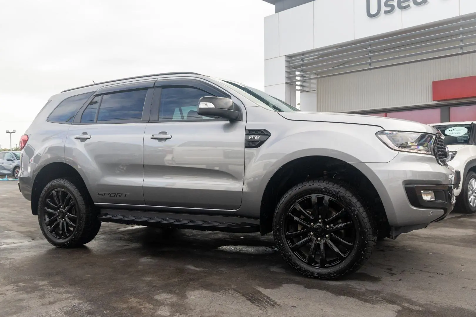 2022 Ford Everest Gallery Image 3