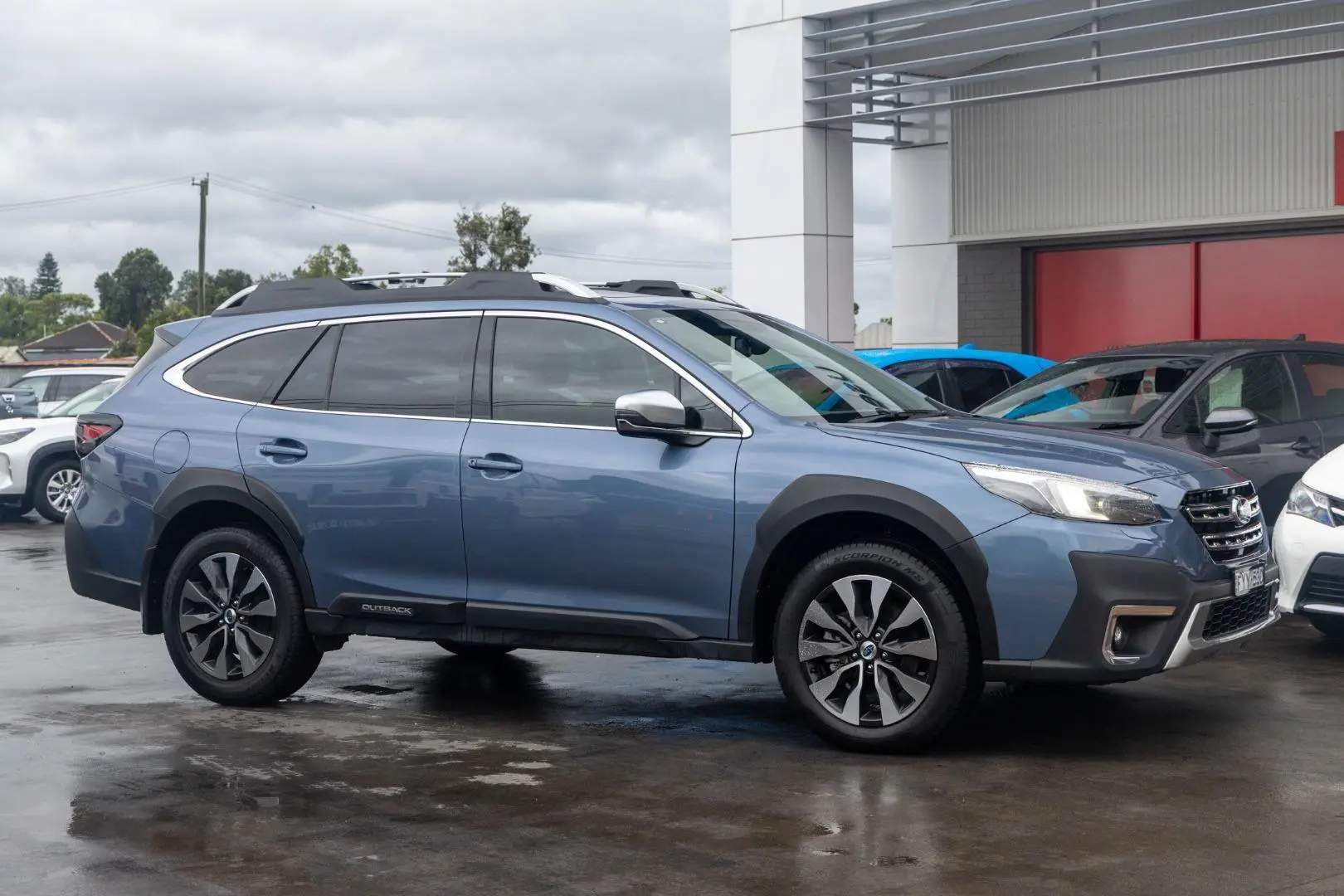 2023 Subaru Outback Gallery Image 3