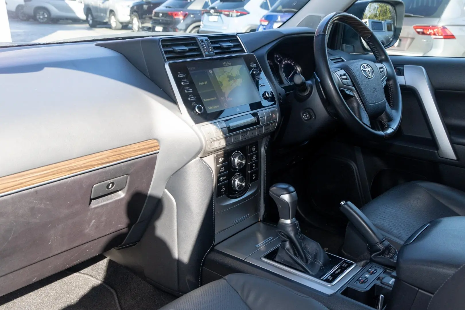 2023 Toyota Landcruiser Prado Gallery Image 8