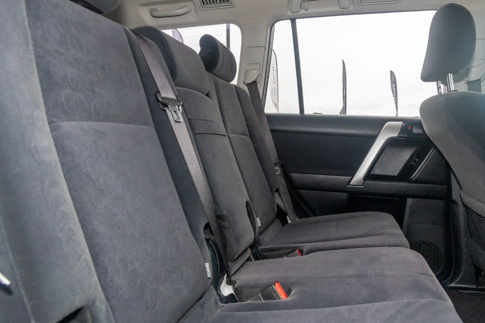 2018 Toyota Landcruiser Prado Gallery Image 9