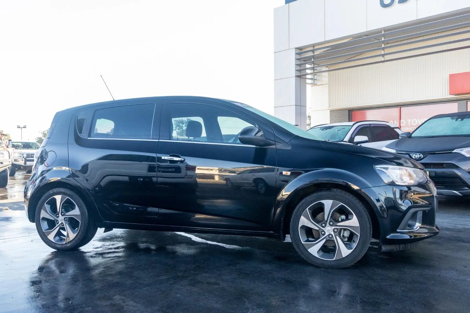 2017 Holden Barina Gallery Image 3