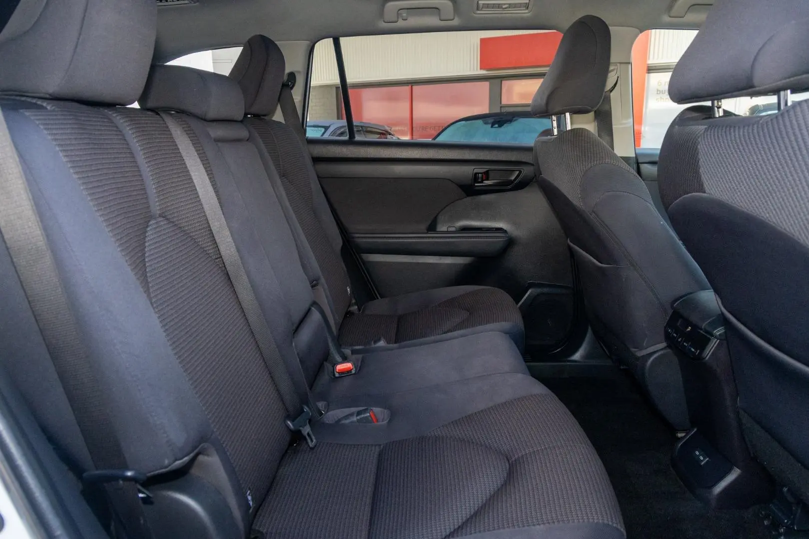 2023 Toyota Kluger Gallery Image 9