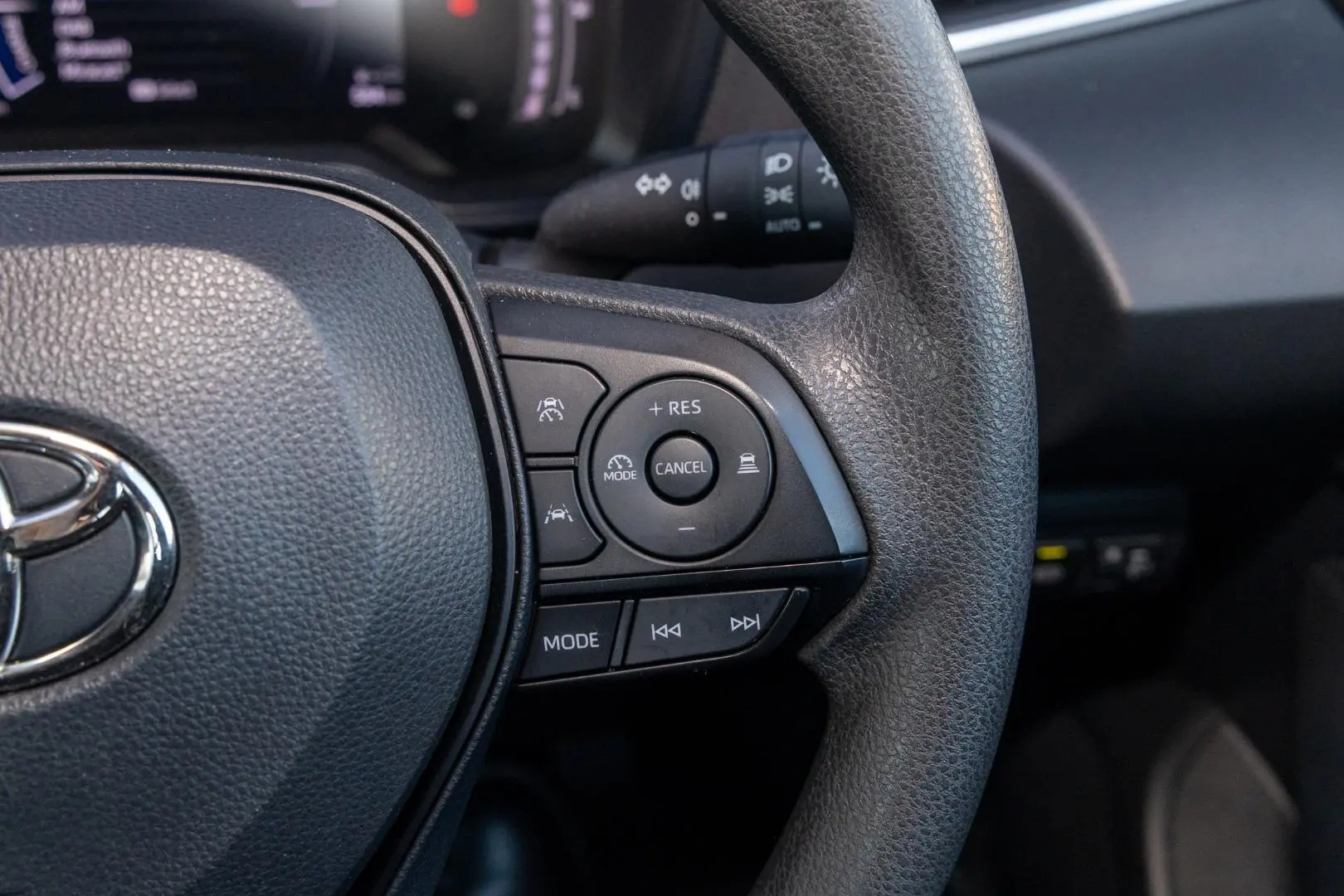 2023 Toyota Corolla Gallery Image 12