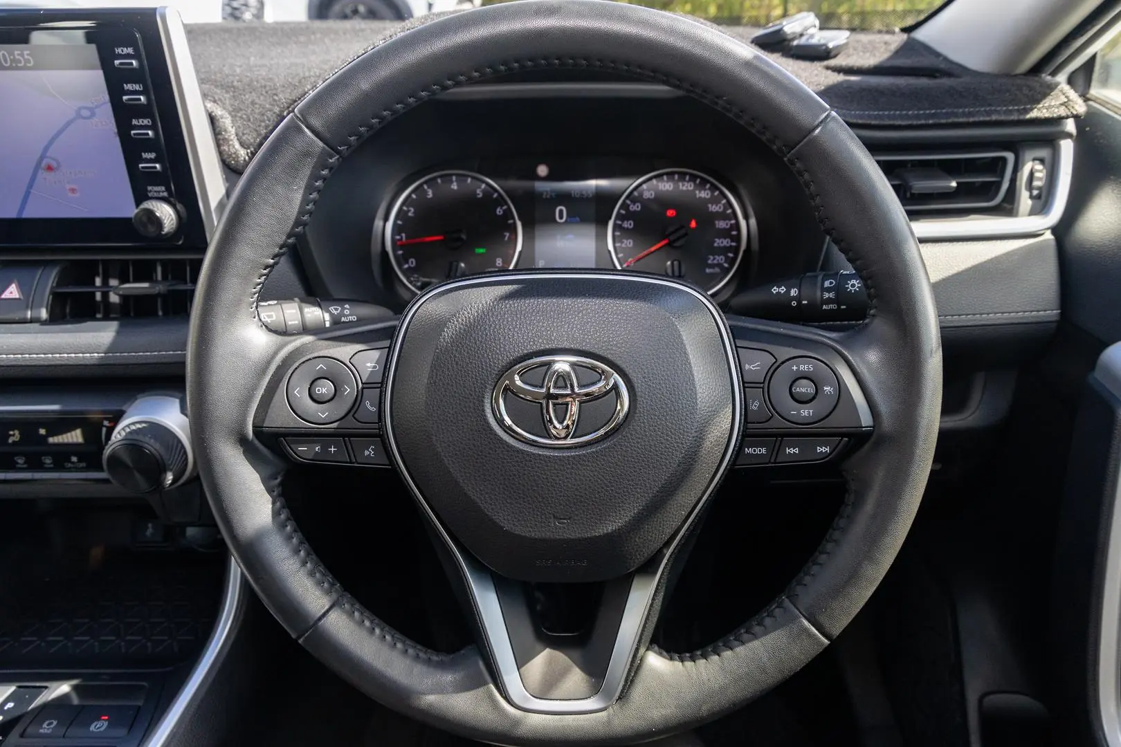 2021 Toyota RAV4 Gallery Image 10