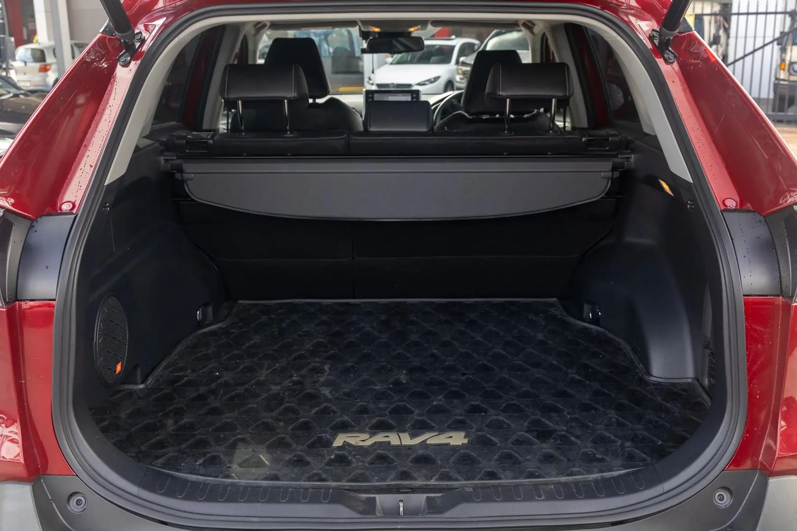 2020 Toyota RAV4 Gallery Image 19