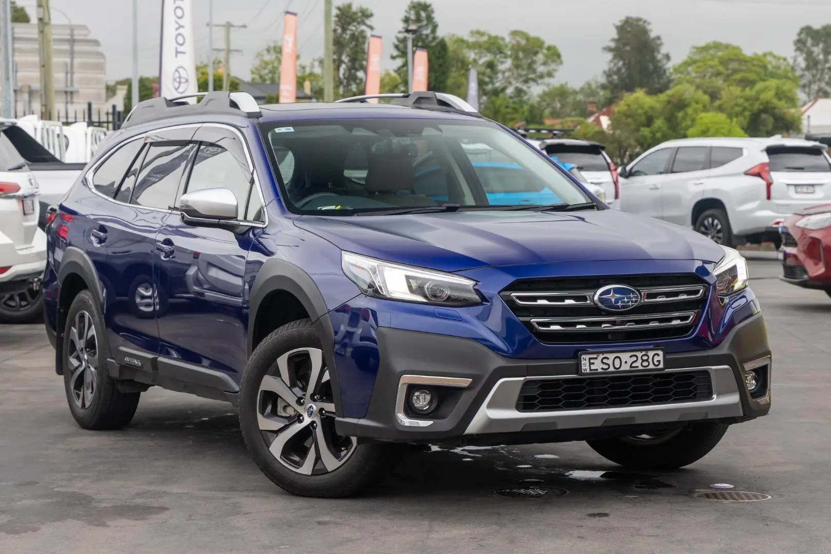 2022 Subaru Outback Gallery Image 1