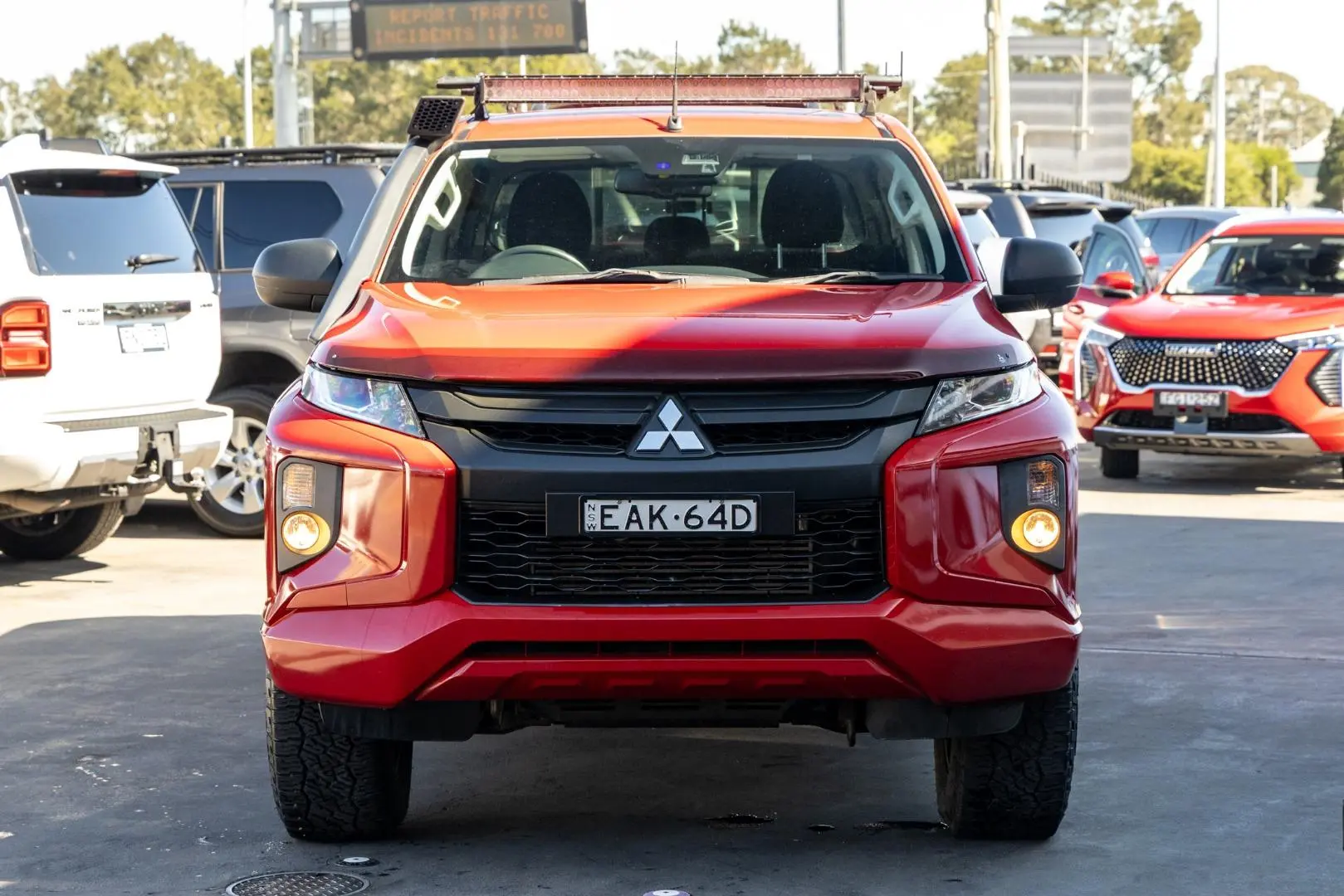 2018 Mitsubishi Triton Gallery Image 4