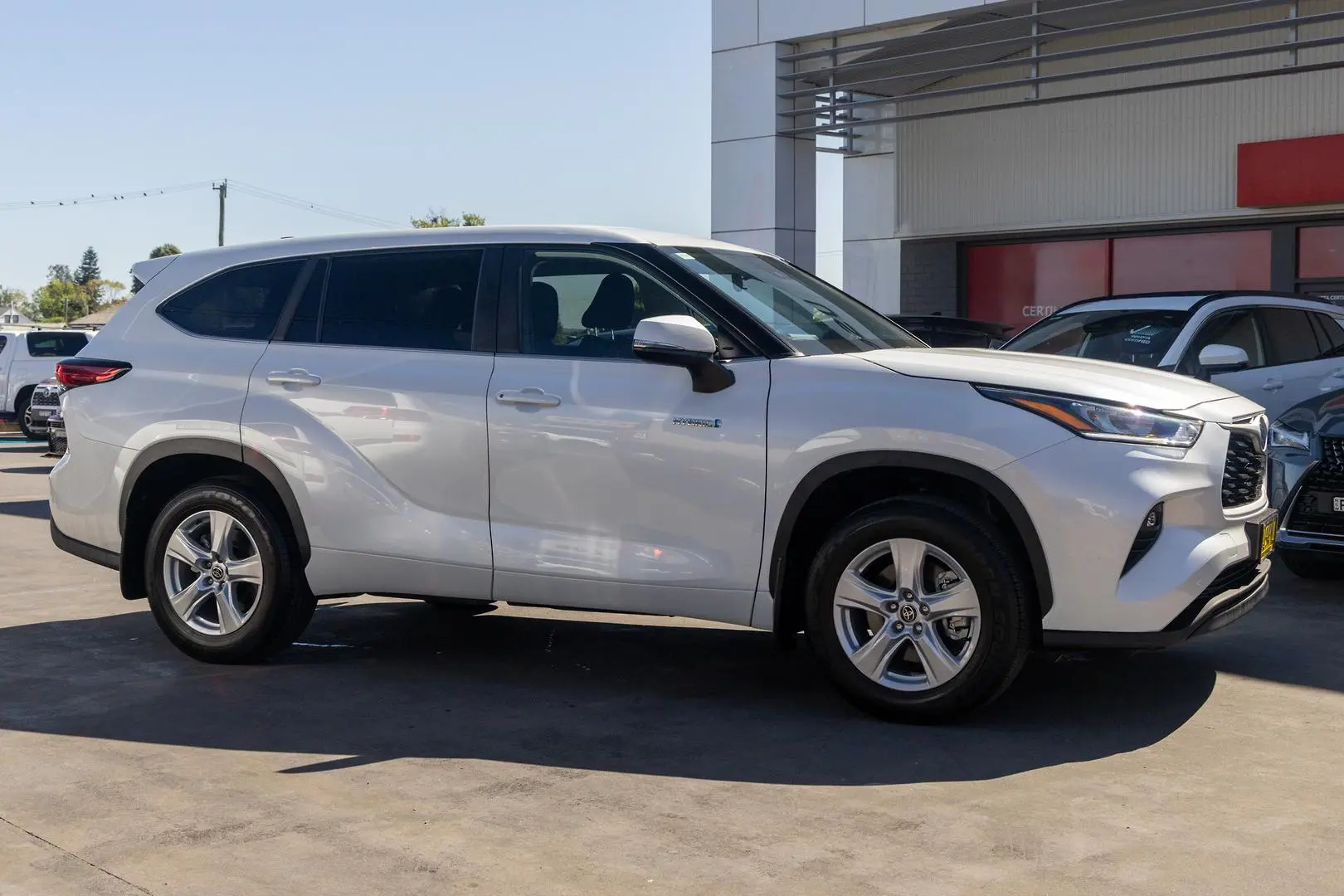 2023 Toyota Kluger Gallery Image 3