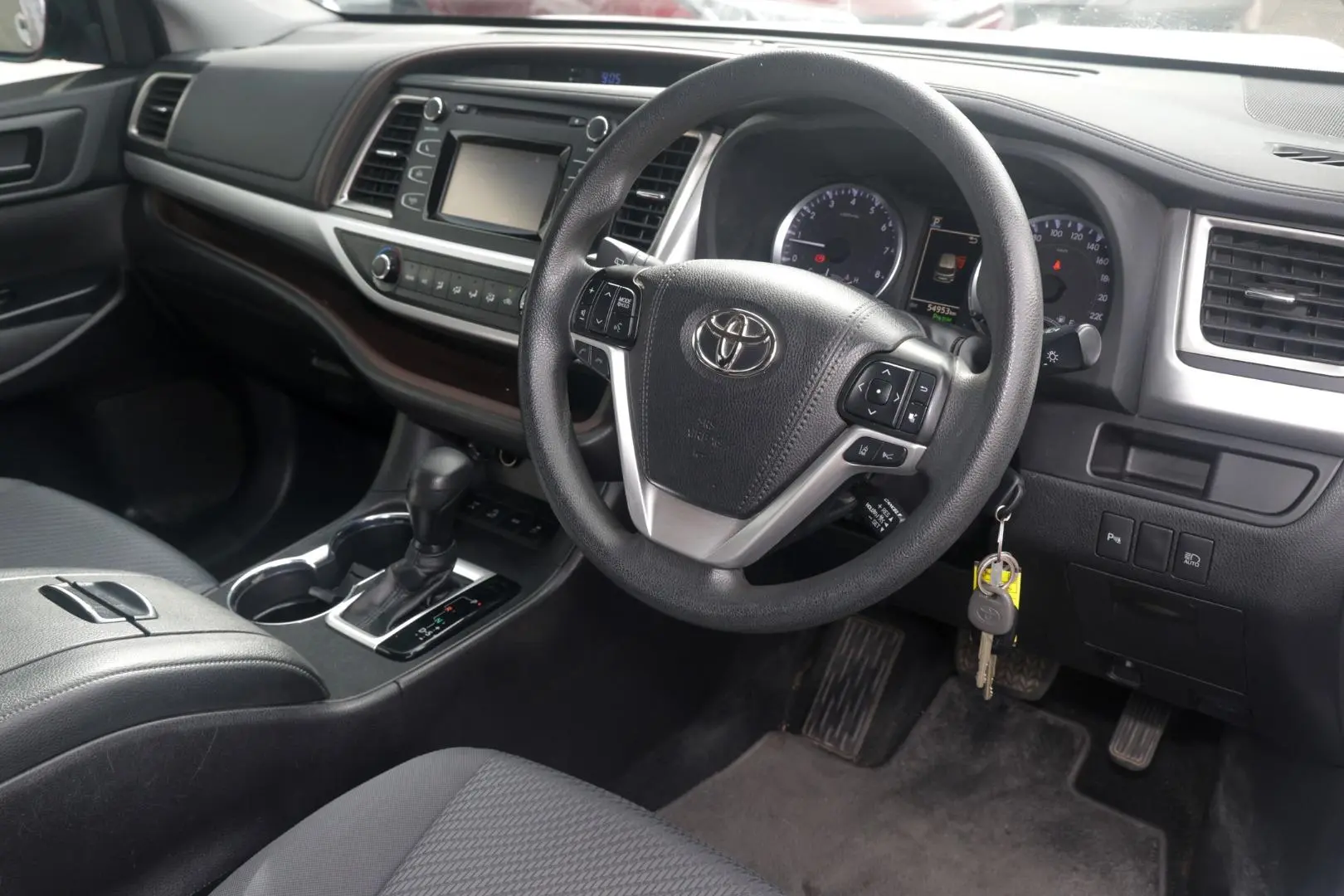 2019 Toyota Kluger Gallery Image 7