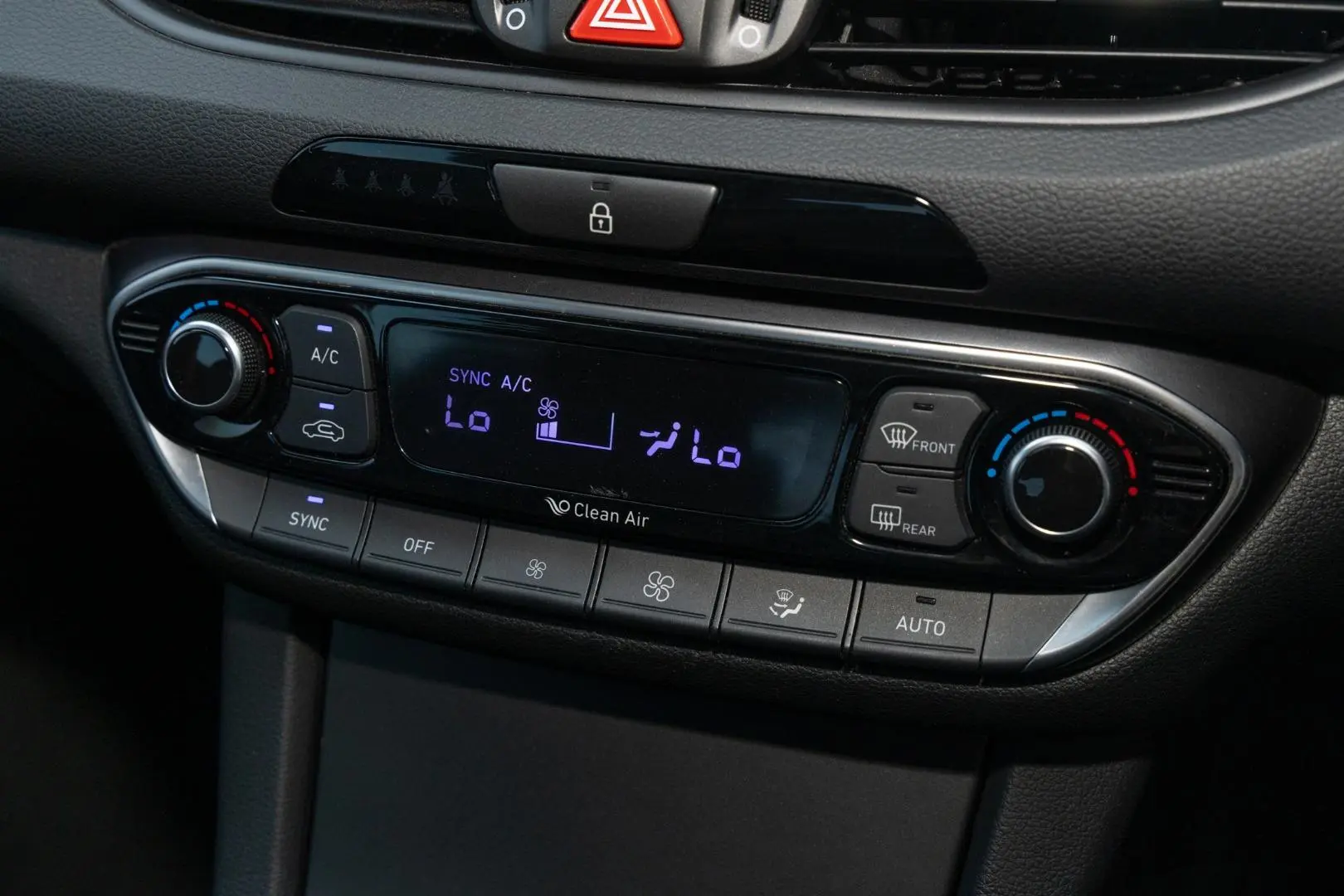 2019 Hyundai i30 Gallery Image 16