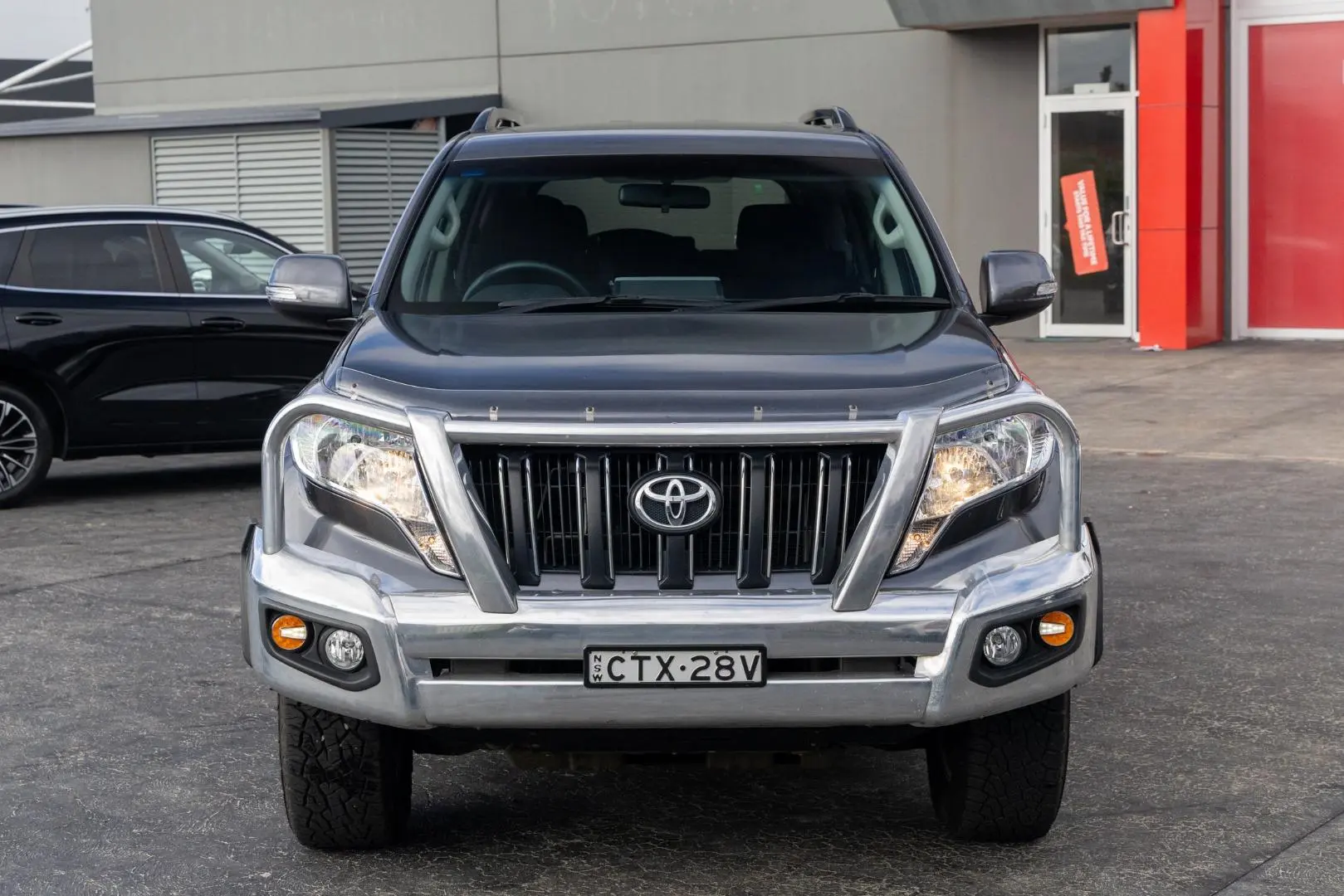 2014 Toyota Landcruiser Prado Gallery Image 4