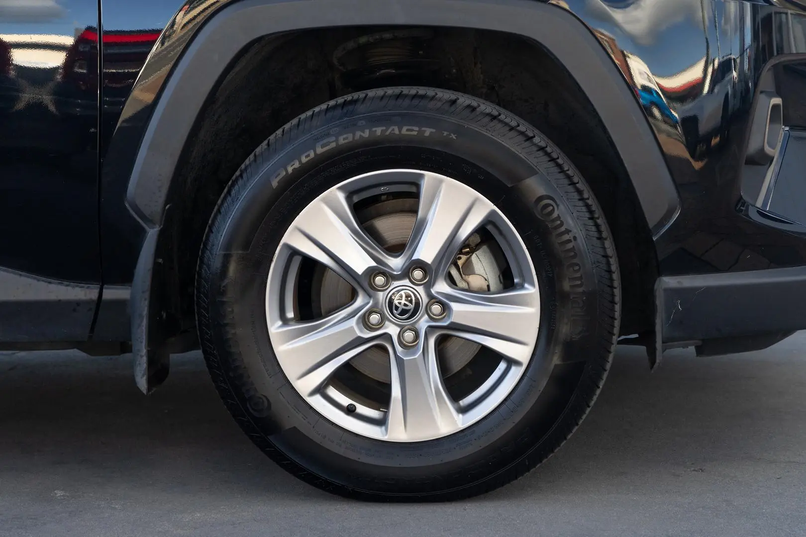 2022 Toyota RAV4 Gallery Image 22