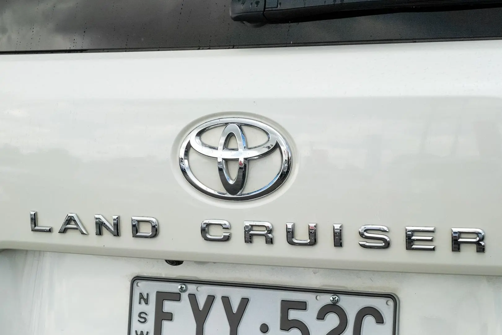 2023 Toyota Landcruiser Gallery Image 19