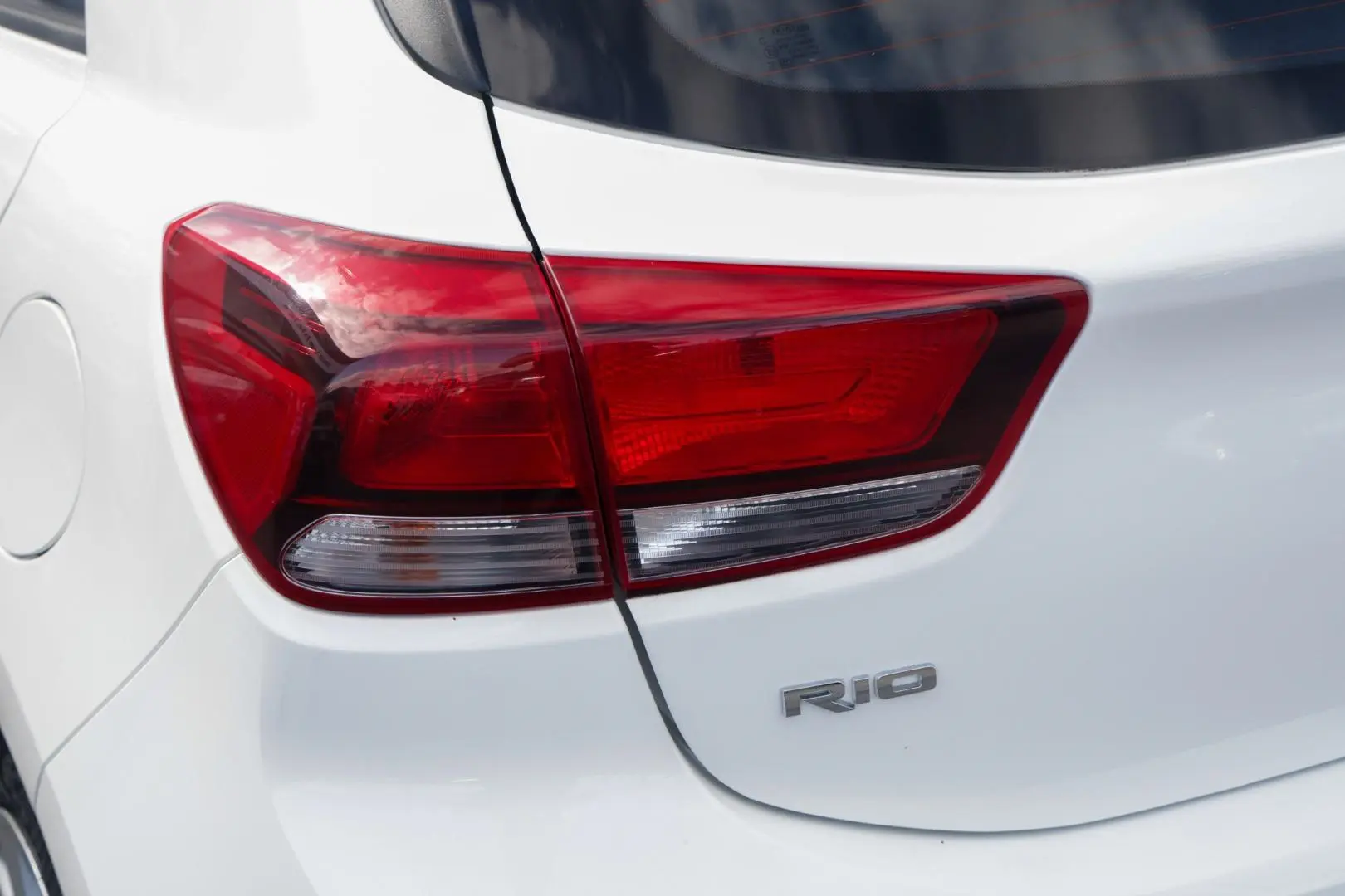 2018 Kia Rio Image 20