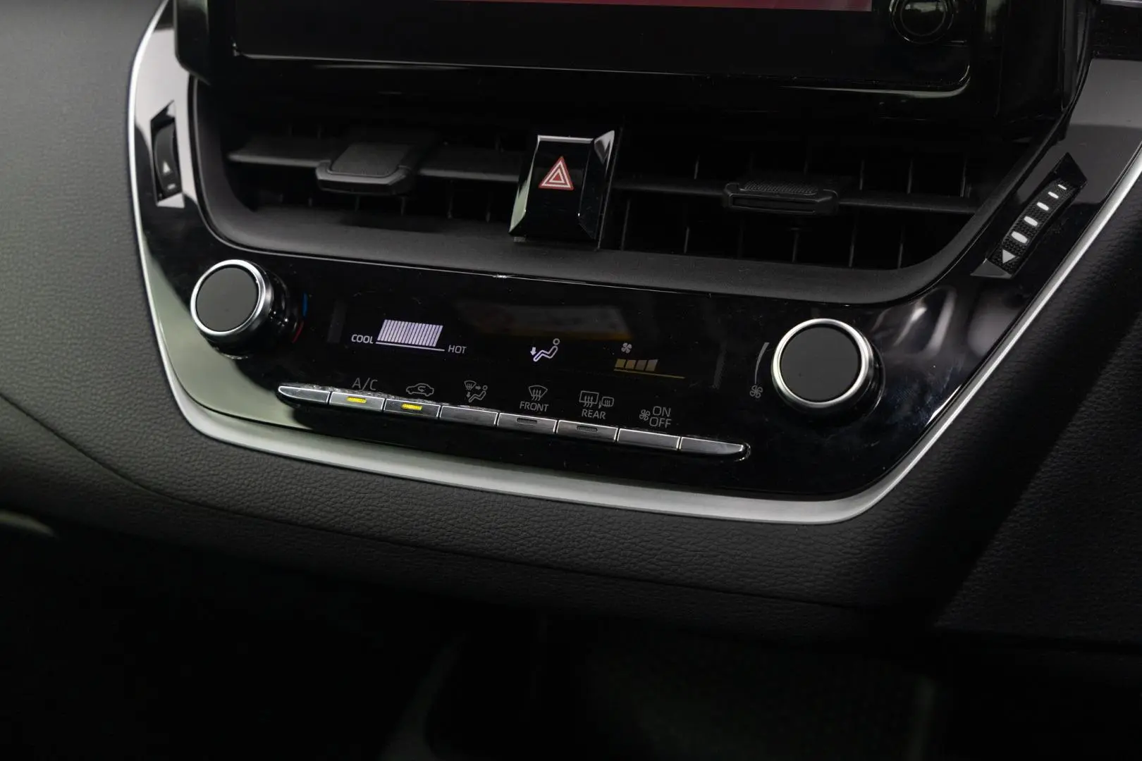 2024 Toyota Corolla Gallery Image 16