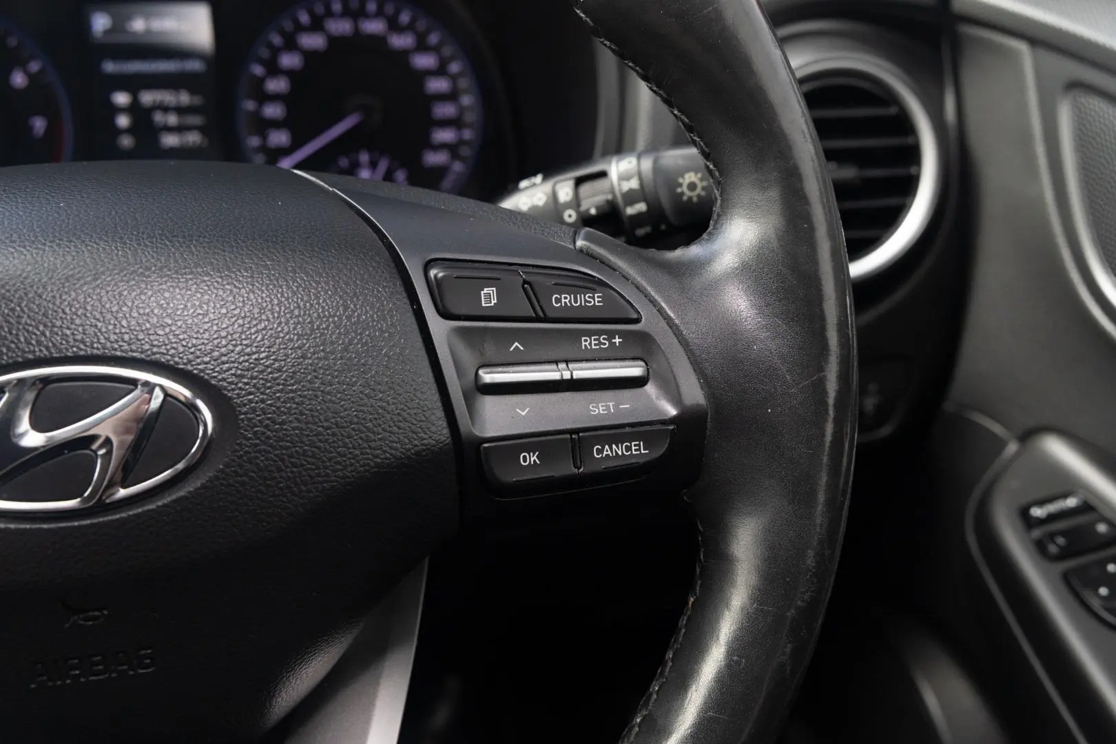 2018 Hyundai Kona Gallery Image 12