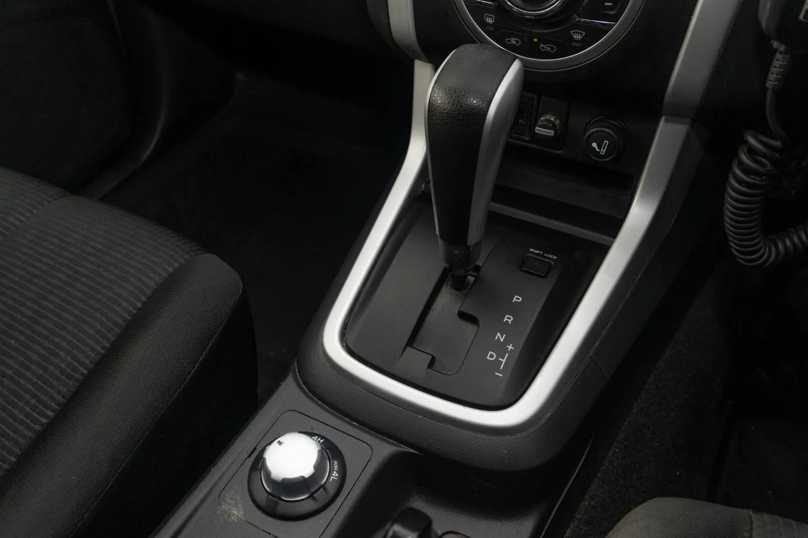 2017 Isuzu D-MAX Gallery Image 17