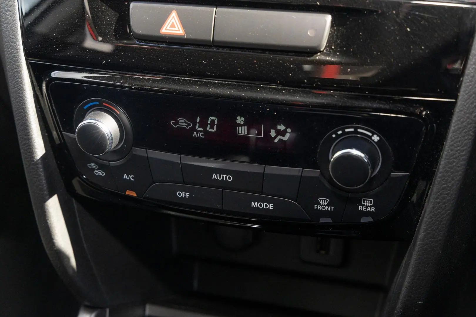 2021 Suzuki Vitara Gallery Image 16