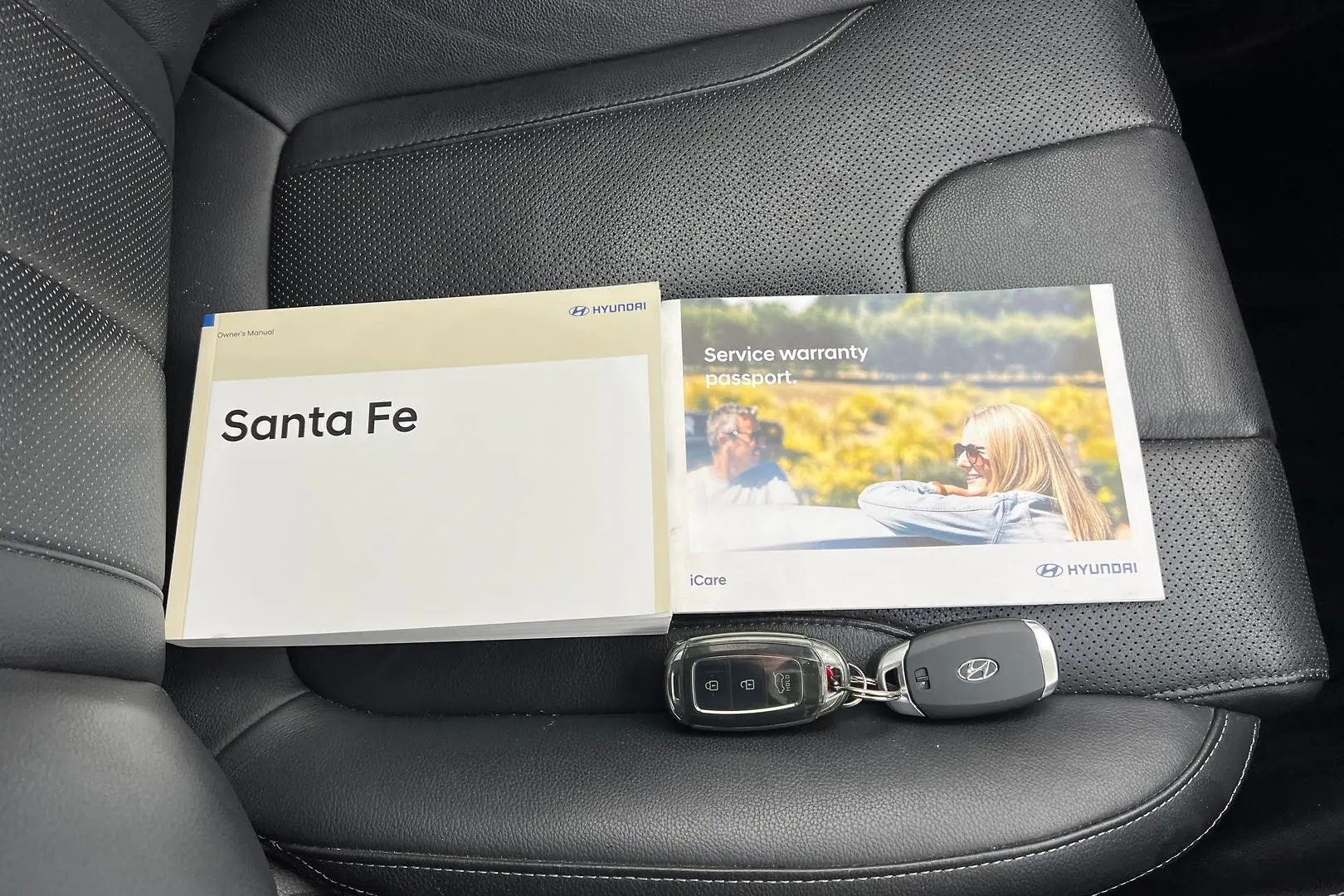 2018 Hyundai Santa Fe Gallery Image 19