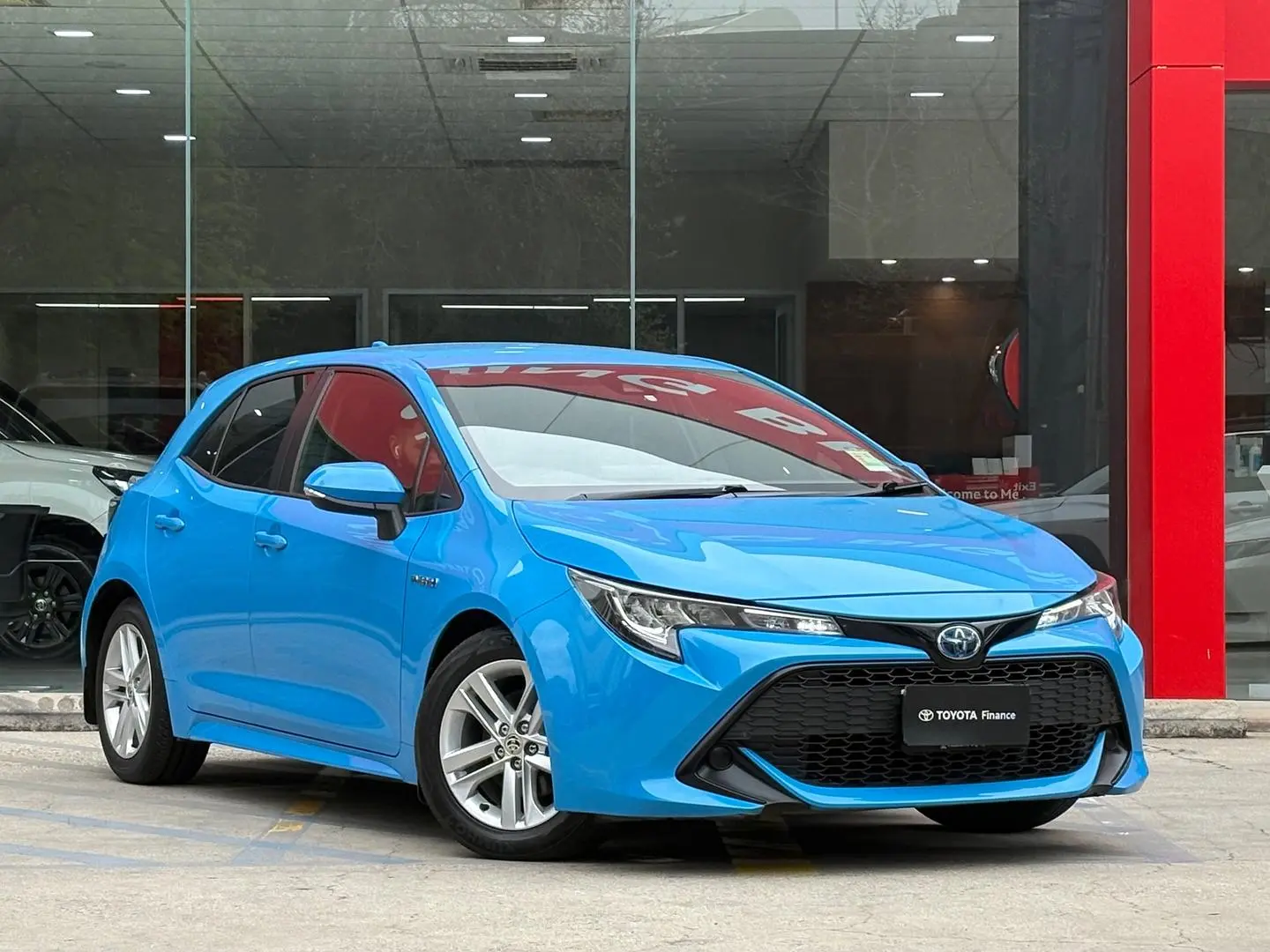 2019 Toyota Corolla Gallery Image 1