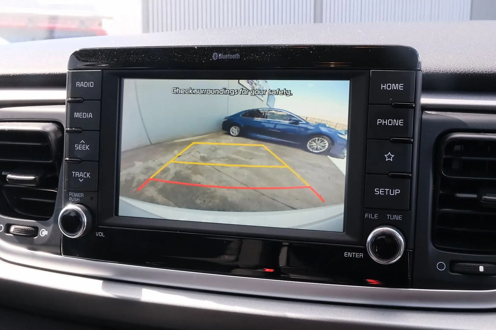 2020 Kia Rio Gallery Image 8