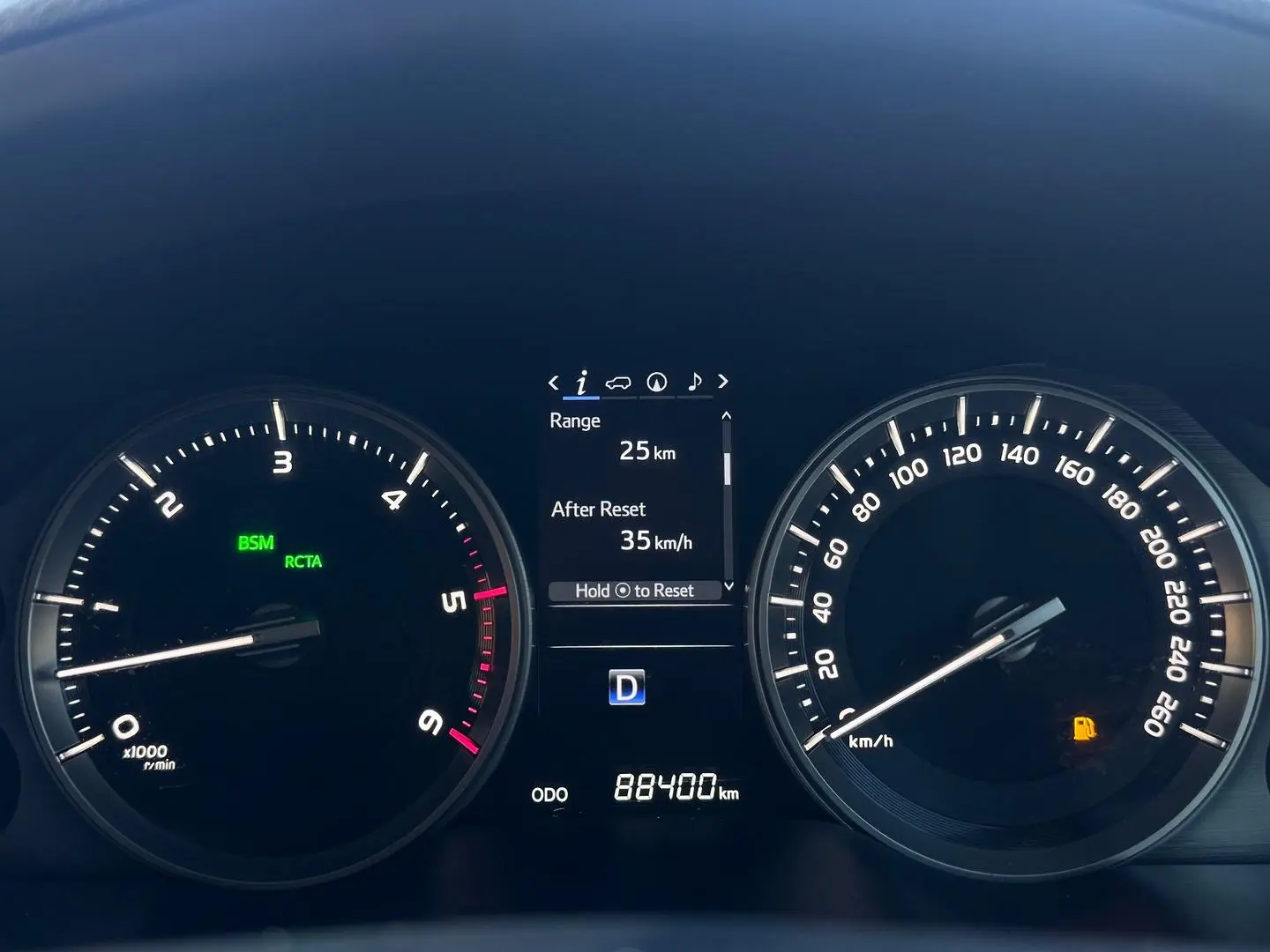 2021 Toyota Landcruiser Gallery Image 28